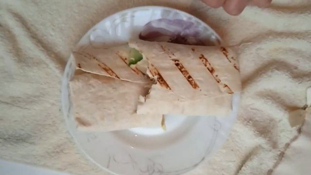 ОБЗОР НА ШАУРМУ НА УГЛЯХ ОТ ВКУСВИЛЛ смотреть онлайн