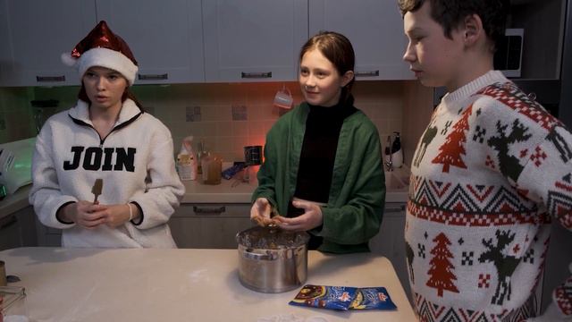 Имбирные печеньки смотреть онлайн