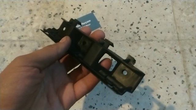2006-2011 VW Passat Ön Tampon Braketi Sol | 3C0807183 смотреть онлайн
