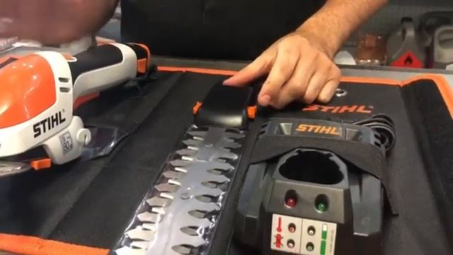 STIHL HSA 25 RIFINITORE A BATTERIA смотреть онлайн