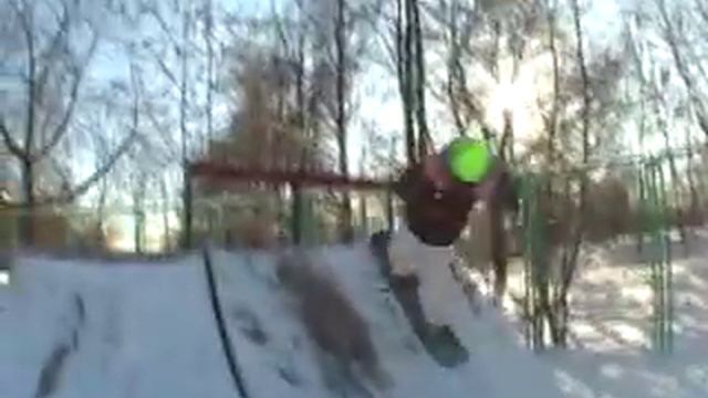 Солнечный день в мини-рампе смотреть онлайн