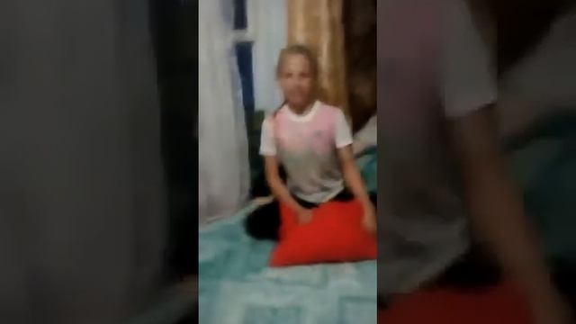 Пою под песню танцы под фонарём смотреть онлайн