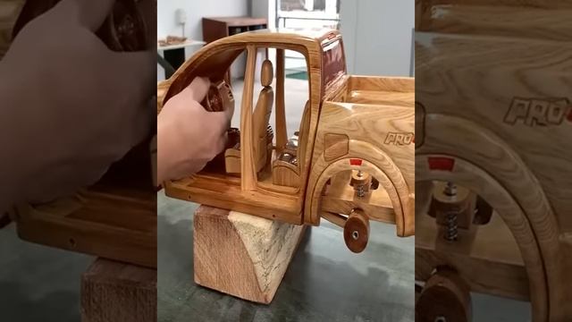 Wood Car Carving Nissan Navara Pro 4X 2022 Woodworking #shorts 53 смотреть онлайн