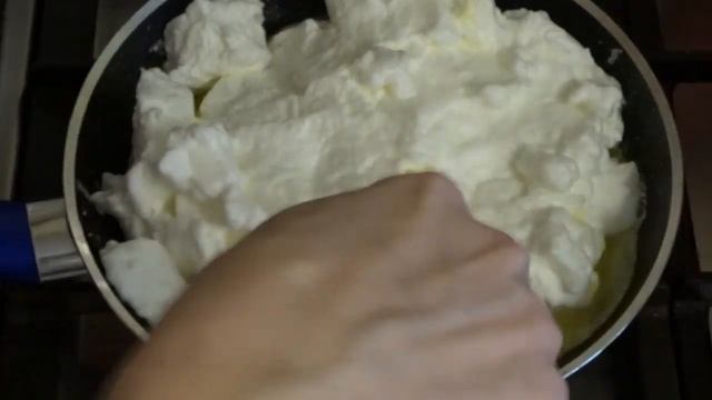 Нежнейший омлет, как белое облако/Delicate Omelet - White Clouds смотреть онлайн