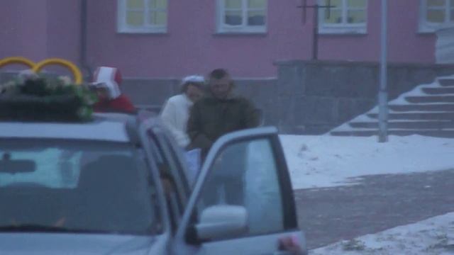 Онега превратилась в ледовую скульптуру смотреть онлайн