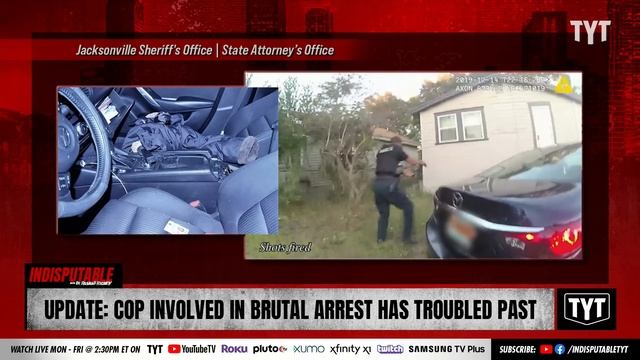 UPDATE: Cop Involved In Broad-Daylight Beatdown Has Troubled Past смотреть онлайн
