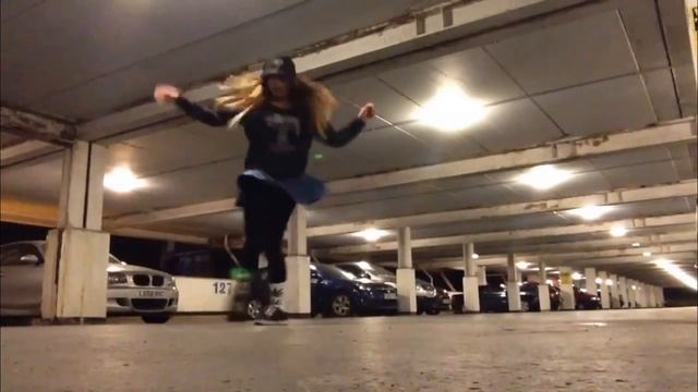 We Like To Party-Shuffle Dance Retro♪ смотреть онлайн