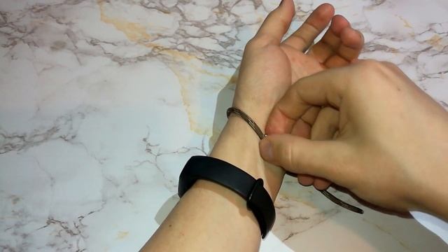 Измерение запястья руки смотреть онлайн
