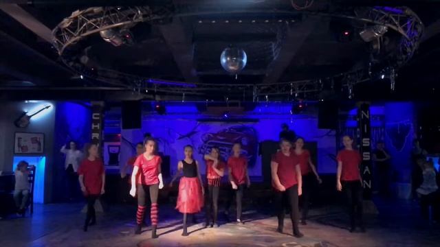 Crazy dolls - Devil may dance смотреть онлайн