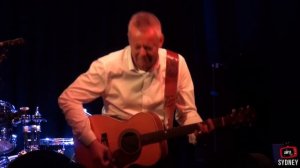 Tommy Emmanuel - Beatles Medley - Classical Gas - Live @ AIM 2013