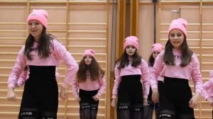 Friends танец. Девочки 9-12 лет . Flickor 9-12år dance. Танцы. Stockholm Star Academy