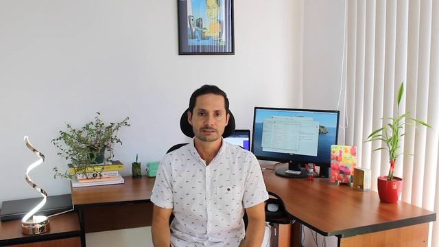 Debería hacer mi sitio web con Wordpress, Wix o SquareSpace? смотреть онлайн