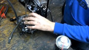 Снятие и чистка карбюратора BSR32 на Suzuki Djebel 250