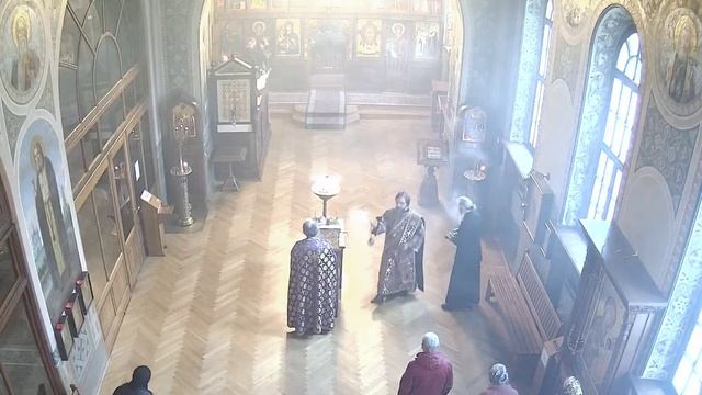 в Троицком Ионинском монастыре Киева 2 апреля 2022г. смотреть онлайн