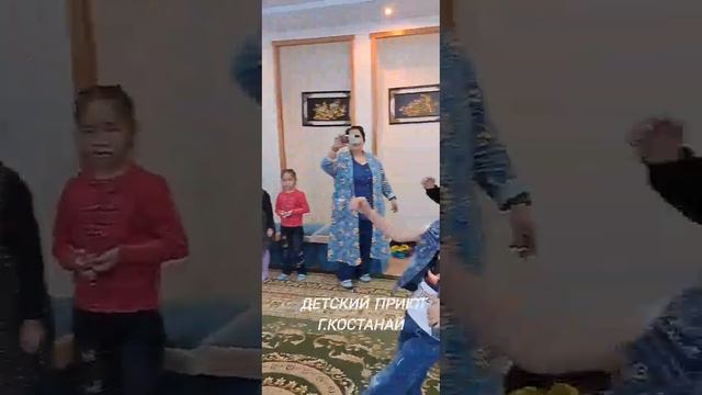 Солисты "Ветер Перемен" Памяти Ю.Шатунова - посетили детский приют в г.Костанае 24.02.24г. смотреть онлайн