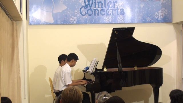 Sabre Dance for piano 4 hands смотреть онлайн