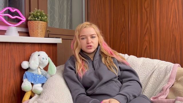 все о соревнованиях в ЛЮБИТЕЛЬСКОМ ФИГУРНОМ КАТАНИИ смотреть онлайн