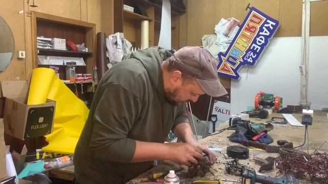 Сколько меди в генераторе от машины? смотреть онлайн