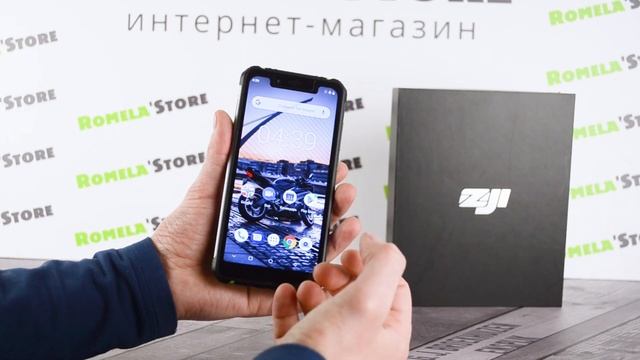 Zoji Z33: Защищенный телефон с красивым дизайном