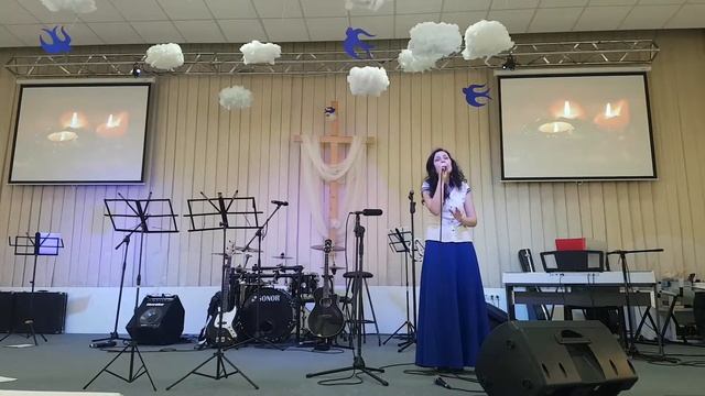 Хлюпина Юлия – Посмотри, как горит свеча смотреть онлайн