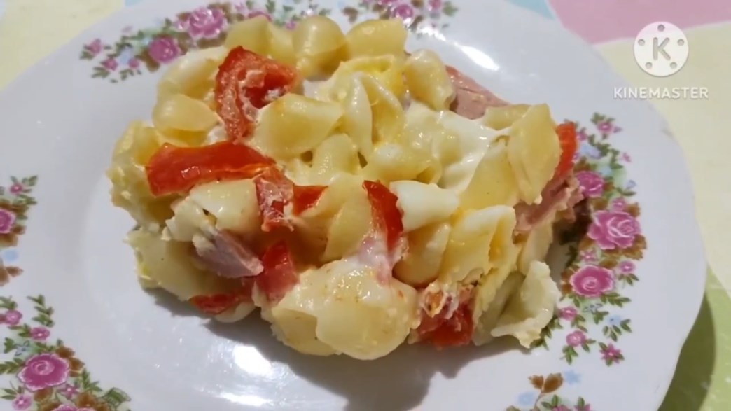 Вкусный завтрак за пару минут. Запеканка из макарон с колбасой. Самый простой рецепт смотреть онлайн
