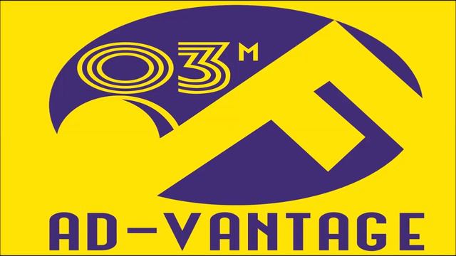 DIY analog synth project " The AD VANTAGE 03m does the Hoovering " смотреть онлайн