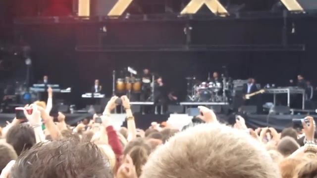 Pitbull   Hey Baby Live At Wireless Festival 2012