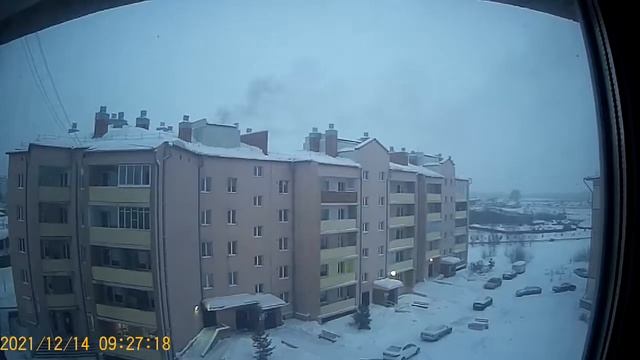 сугроб на крыши угроза для жители дома ветеранов 2 часть смотреть онлайн