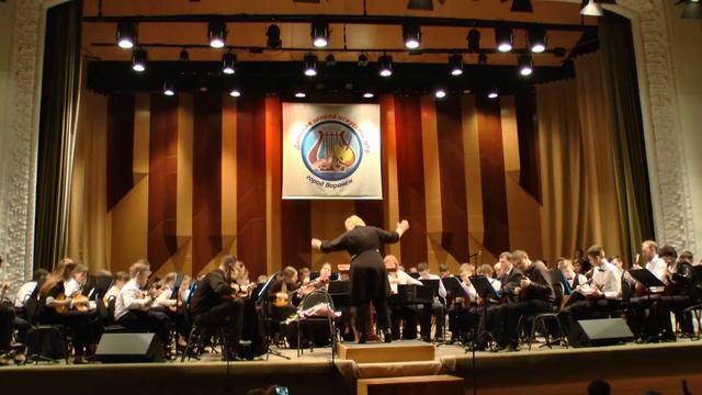 Фантазия на военные темы (аранжировка И. Тарховой, Ю. Суровцевой) исполняет ОРНИ смотреть онлайн