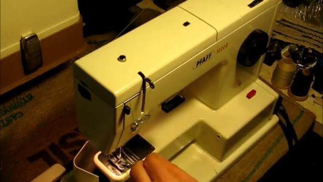 Pfaff 1222E Sewing Machine смотреть онлайн
