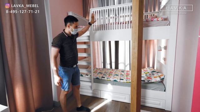 Квартира 200м2, 3 детских комнаты со спортивными комплексами. Мебель в кабинет из массива дуба. смотреть онлайн