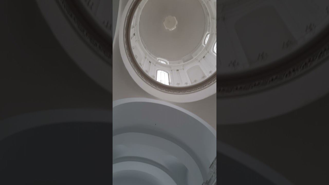 убранство смольного собора смотреть онлайн