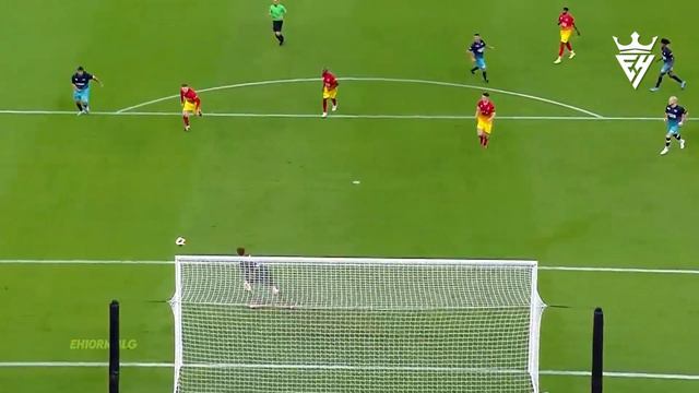 Eden Hazard Back to The Pitch With Unforgettable Show смотреть онлайн