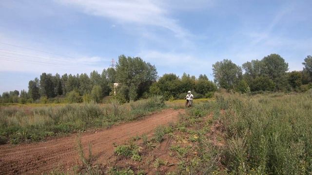 Yamaha yz 450 first jump. смотреть онлайн