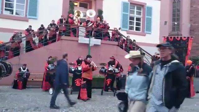 Hudupfen-Bänd Binningen (Mexico) смотреть онлайн