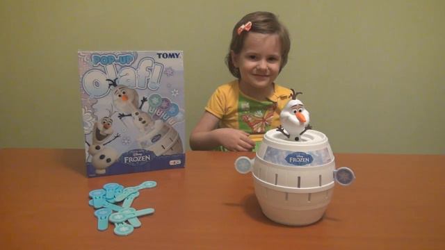 Распаковка игры Освободи Олафа! смотреть онлайн