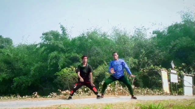 beech jaymal per kis Le ham gal par bhojpuri dance video s s dancer rock mew video смотреть онлайн