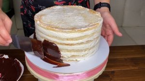 Как собрать двухъярусный торт// Готовим, собираем, украшаем торт в два яруса