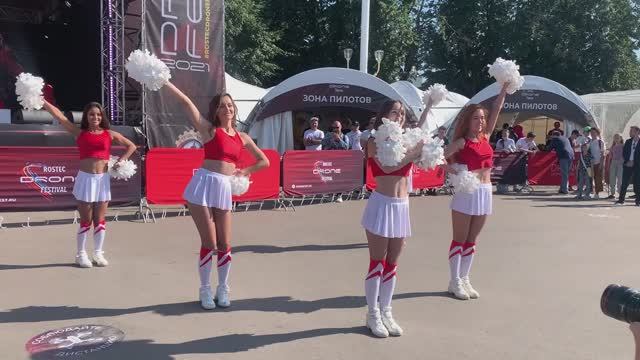 Группа поддержки Эклипс Выступление на ВДНХ смотреть онлайн