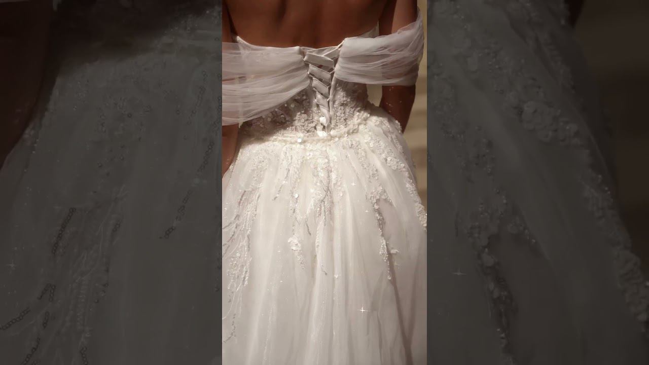 a wedding dress that will be the center of attraction at a wedding смотреть онлайн