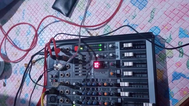 Mackie pro fx8 tes record audio смотреть онлайн