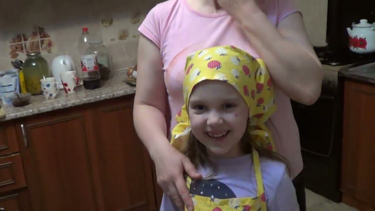 ВСЁ ЗАСЫПАЛО КОНФЕТИ / КАПЮШОН ОДЕНЬ И ИДИ / БЛЮДО ИЗ ФАСОЛИ смотреть онлайн