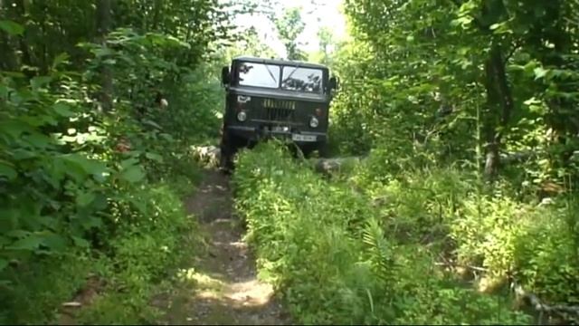 Ох, уж наши дороги,сел за руль и поскакал.Газ 66#GAZ 66#ШИШИГА# и 69 офф роад#оffroad# смотреть онлайн