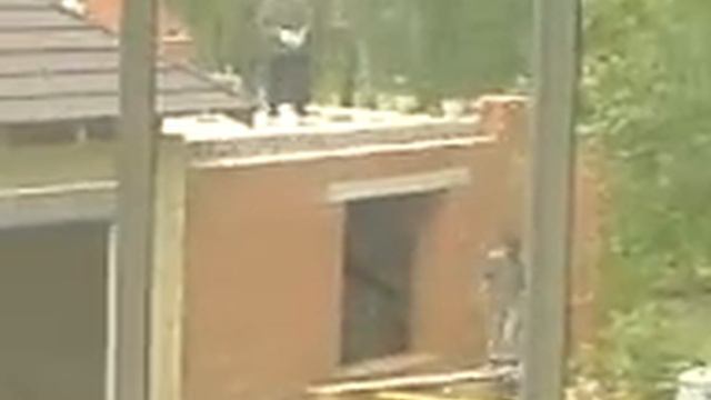 гастарбайтеры разгружают кирпич ржака))) смотреть онлайн