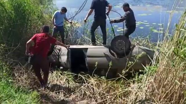 Машина утонула в Актобе смотреть онлайн