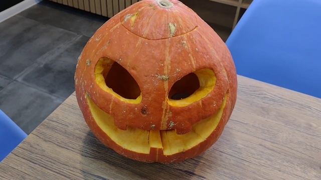 Halloween в офисе 31.10.2023 смотреть онлайн