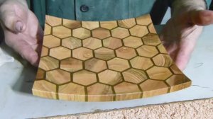 Тарелка-соты. Гледичия, Эпоксидка и Токарка!!