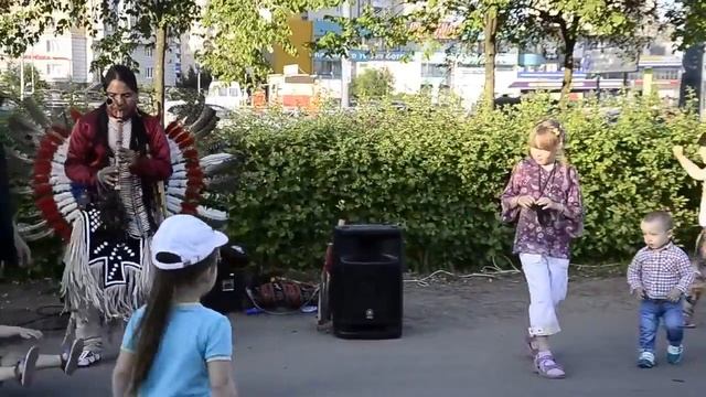Индейцы в парках России ! Душа поет ,а ноги просятся в пляс!!! смотреть онлайн