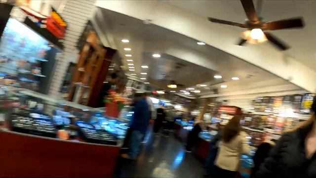 Pawn Stars Filming Location Tour & Review #2 Chumlee Russell World Famous Gold & Silver Pawn & BBQ смотреть онлайн