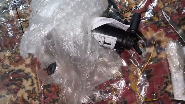 ??Хотел домкрат от УАЗа на ЛАДУ - но привезли не тот! смотреть онлайн